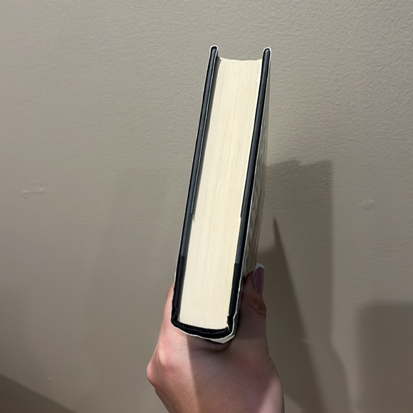 The Devil’s Elixir by Raymond Khoury handbook cover - Picture 5 of 6